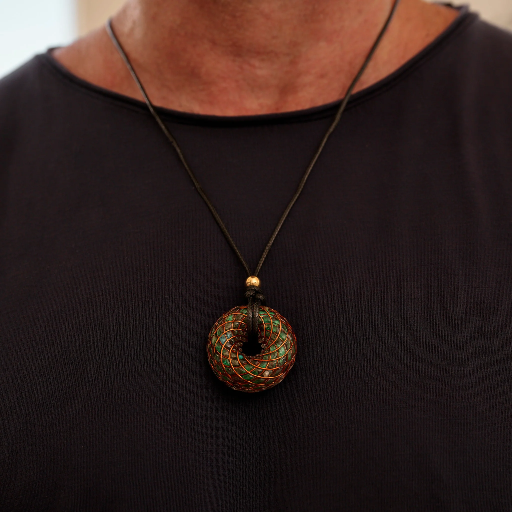 Heart Stone iTorus iZ Crystal Toroidal Pendant - Image 7