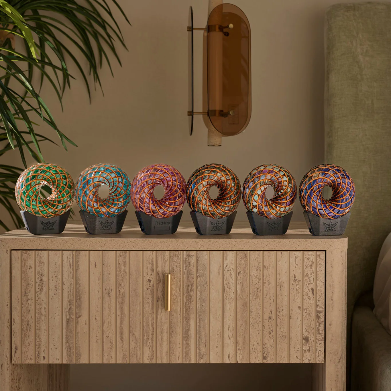 Moldavite and Angel Aura - iTorus i5 Portable PEMF Healing Device - Image 3